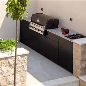 7 Bedroom Villa with Infinity Pool and Sea Views in Dubrovnik, Sleeps 14